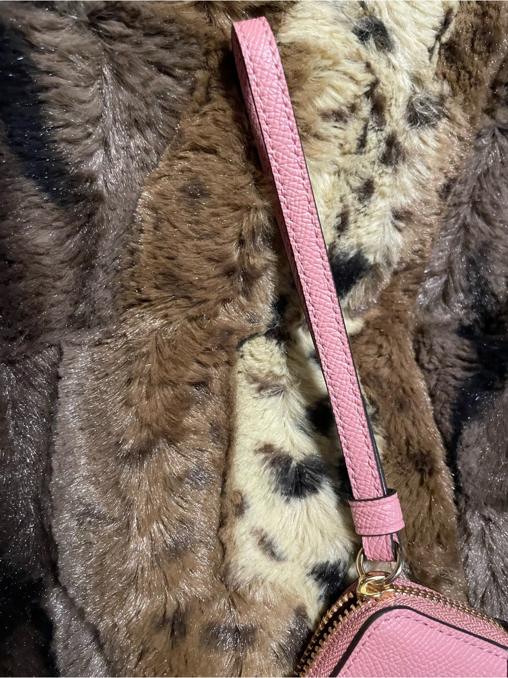 Coach Pink Multi-Tone Leather Wristlet with Mountain Appliqué - Picture 3 of 8